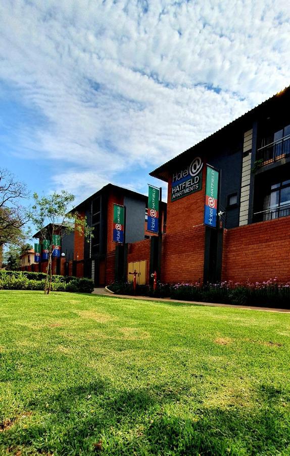 Hotel At Hatfield Apartments Pretoria-Noord Exterior foto